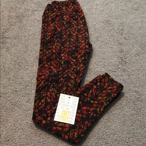 LuLaRoe Pants - LuLaRoe NWT os legging LuLaRoe Pants - LuLaRoe NWT os legging